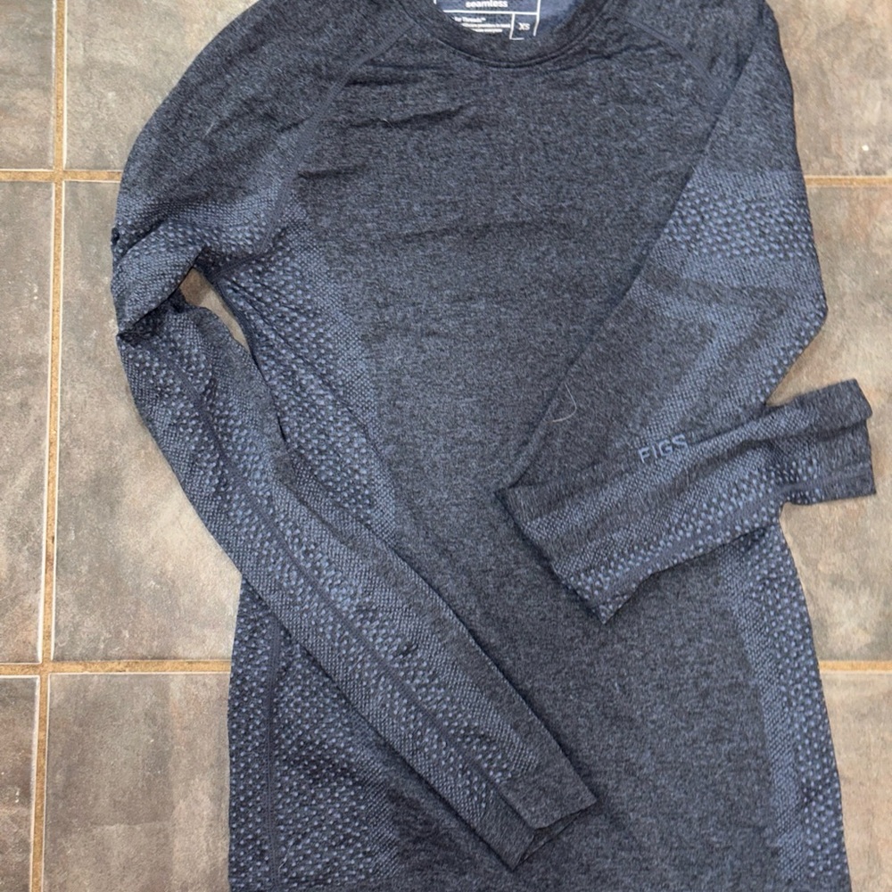 Figs Charcoal Long Sleeve Top